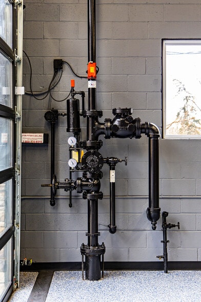 More Photos Of 99 N Main St, High Bridge Freestanding For Lease