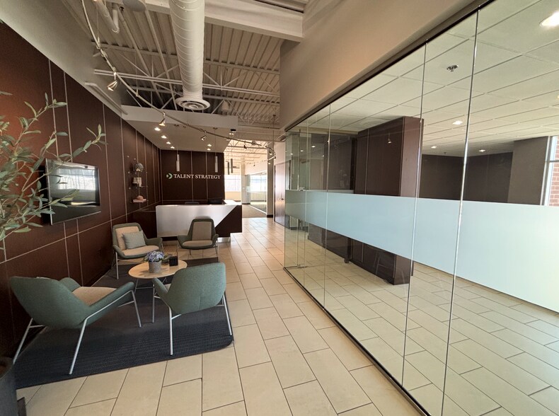 More Photos Of 4020 E Beltline Ave NE, Grand Rapids Medical For Sale