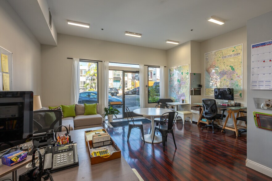 More Photos Of 4741 Point Loma Ave, San Diego Storefront Retail Residential For Sale
