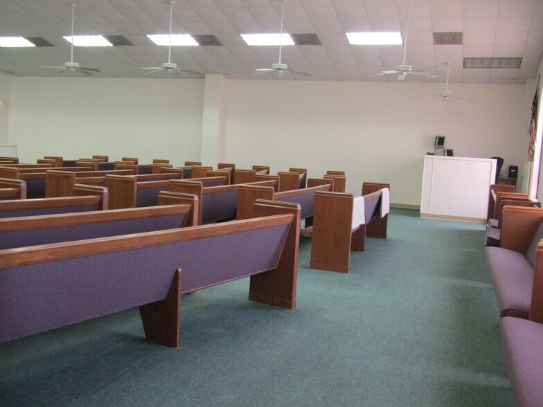 More Photos Of 1561 US Hwy 69 N, Woodville Religious Facility For Sale