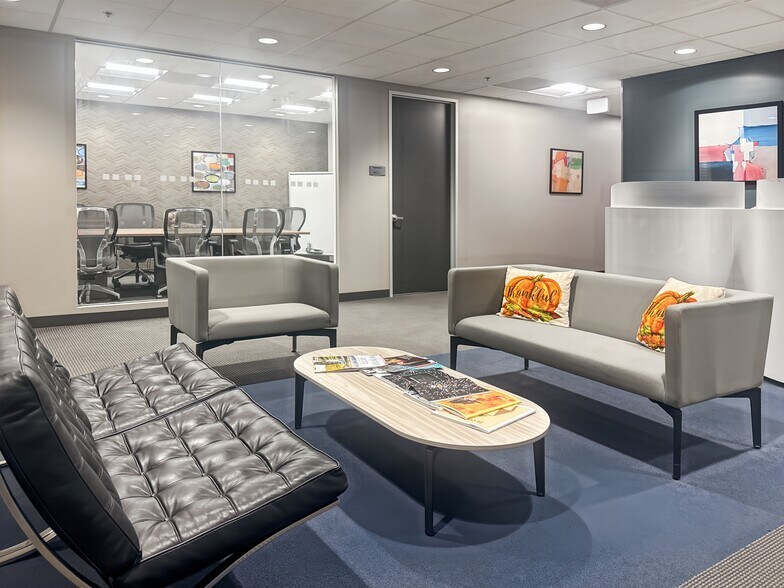 More Photos Of 2447 Pacific Coast Hwy, Hermosa Beach Coworking Space