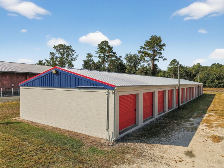 More Photos Of 3010 NW Us Highway 41, Lake City Self Storage For Sale