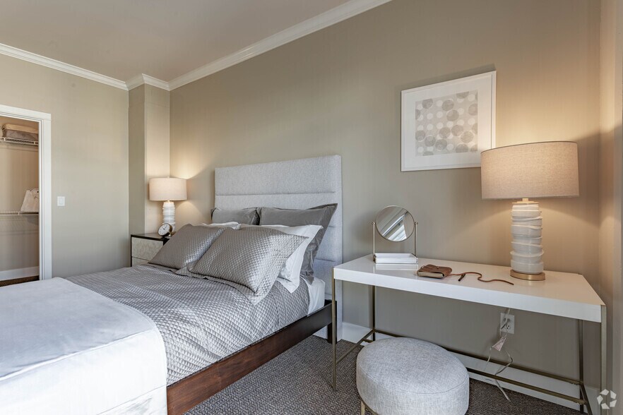 More Photos Of 7650 SE 27th St, Mercer Island Apartments For Lease