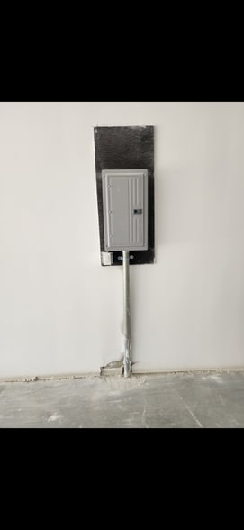 More Photos Of 49 Crystal Ln, Sanbornville Warehouse For Lease