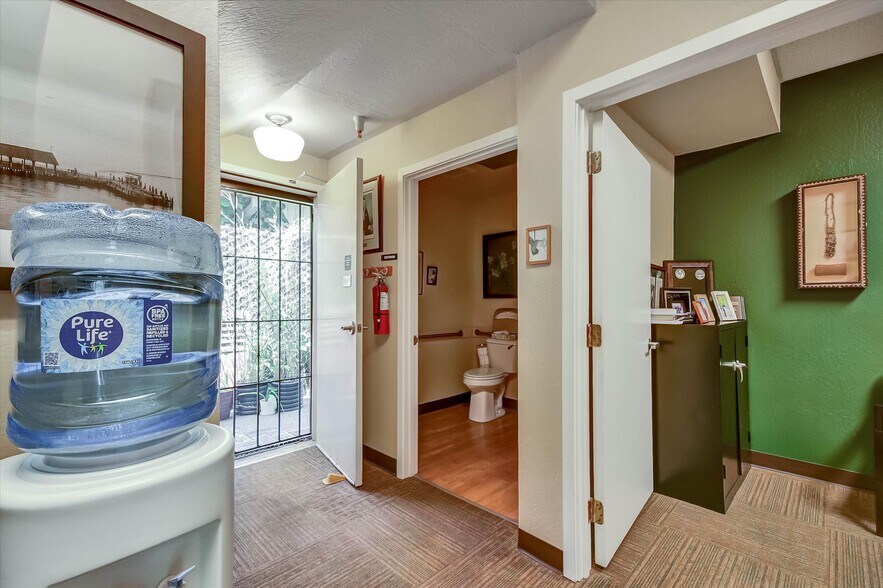More Photos Of 1300 Grant Ave, Novato Office For Sale