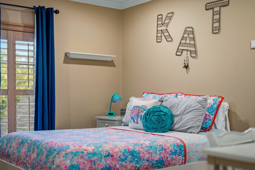 More Photos Of 2409 Commerce st, San Saba Land For Sale