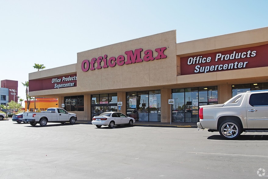 More Photos Of 2797 S Maryland Pky, Las Vegas Unknown For Lease