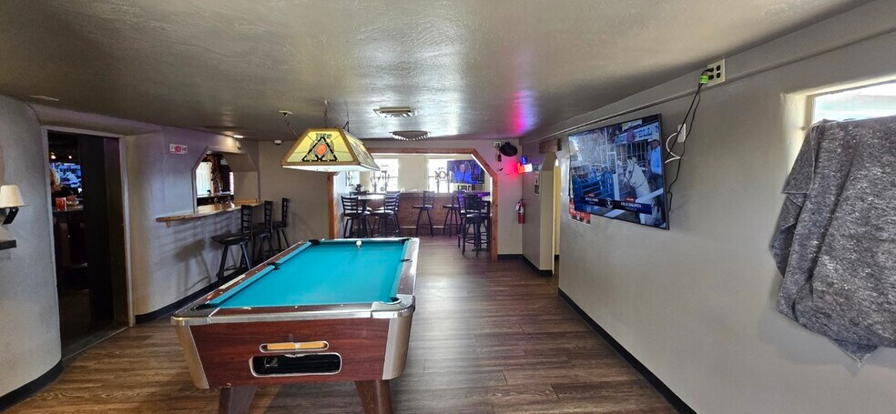 More Photos Of 18 N State Route 89, Chino Valley Bar For Sale