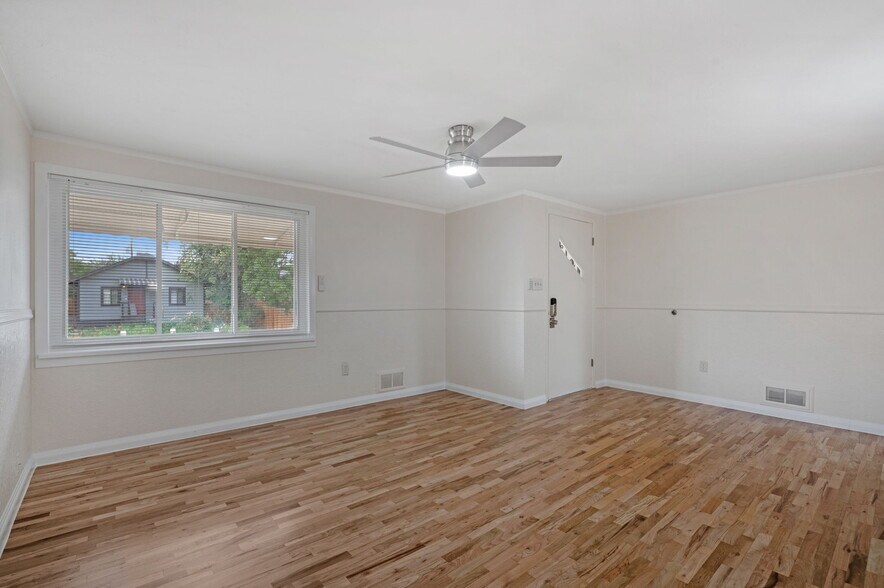More Photos Of 1776 Jay St, Lakewood Apartments For Sale