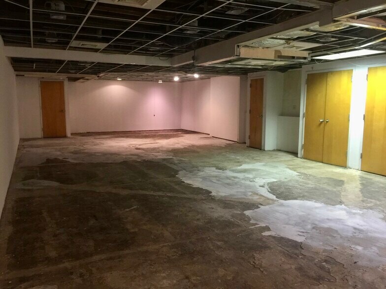 More Photos Of 763 E 83rd St, Brooklyn Medical For Lease