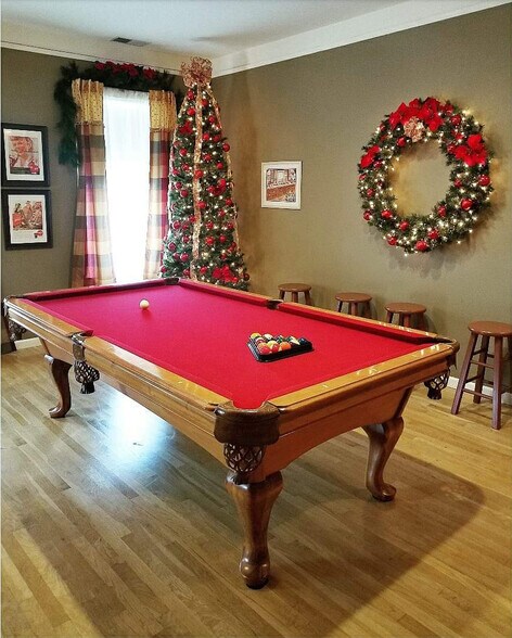 More Photos Of 230 W Saint Louis St, Lebanon Restaurant For Sale