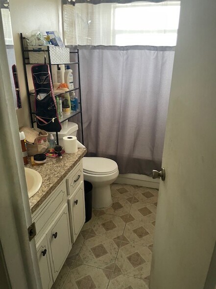 More Photos Of 2120 SW 3rd St, Miami Apartments For Sale