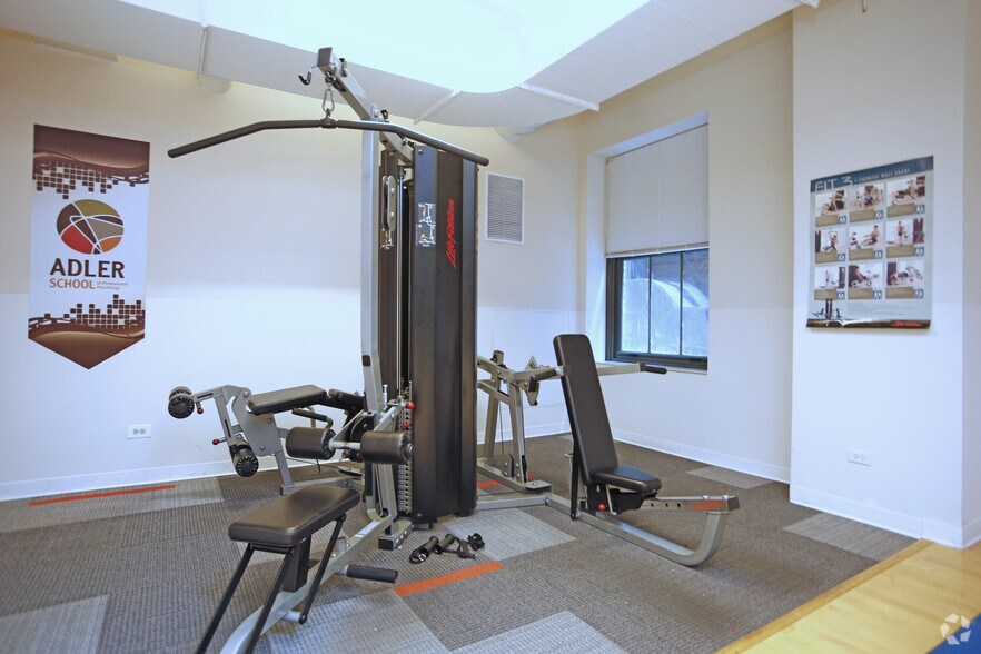 More Photos Of 59 E Van Buren St, Chicago Apartments For Lease