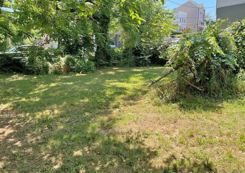 More Photos Of 1397 Morris Rd SE, Washington Specialty For Sale