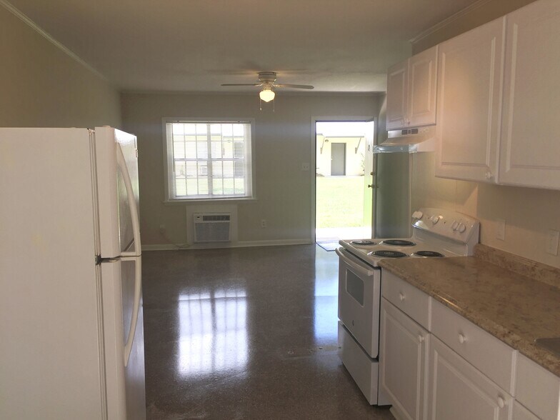 More Photos Of 2806-2812 Evergreen Rd, Brunswick Apartments For Sale