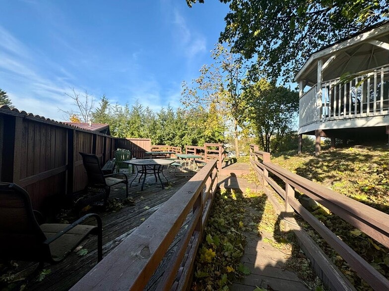 More Photos Of 715 N Kanawha St, Beckley Freestanding For Lease