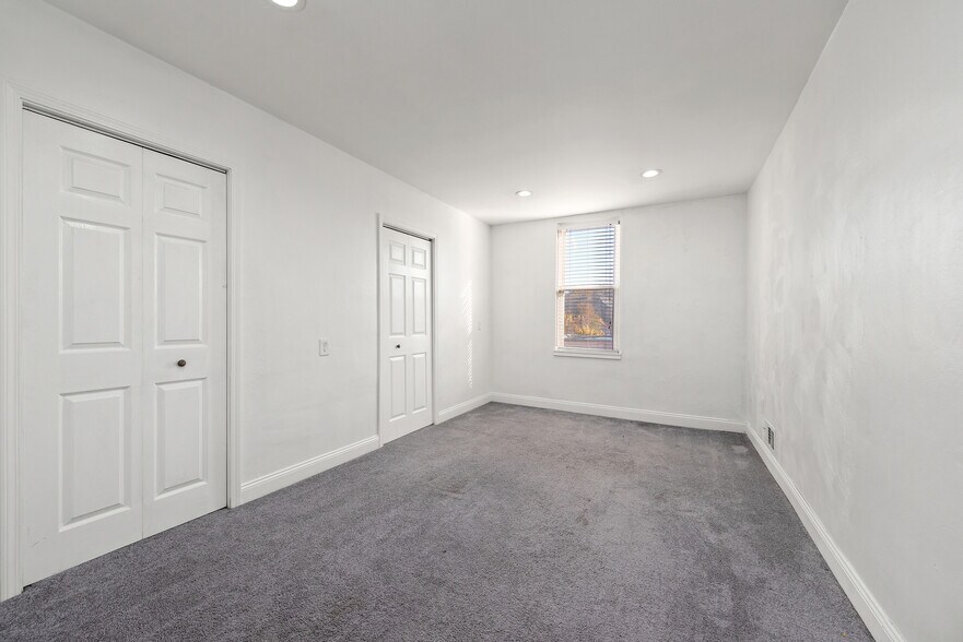 More Photos Of 1000 Madison Ave, Pittsburgh Religious Facility For Sale