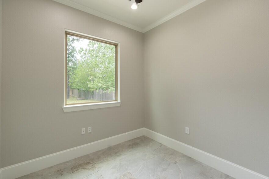 More Photos Of 12414 Spring Cypress Rd, Tomball Medical For Sale