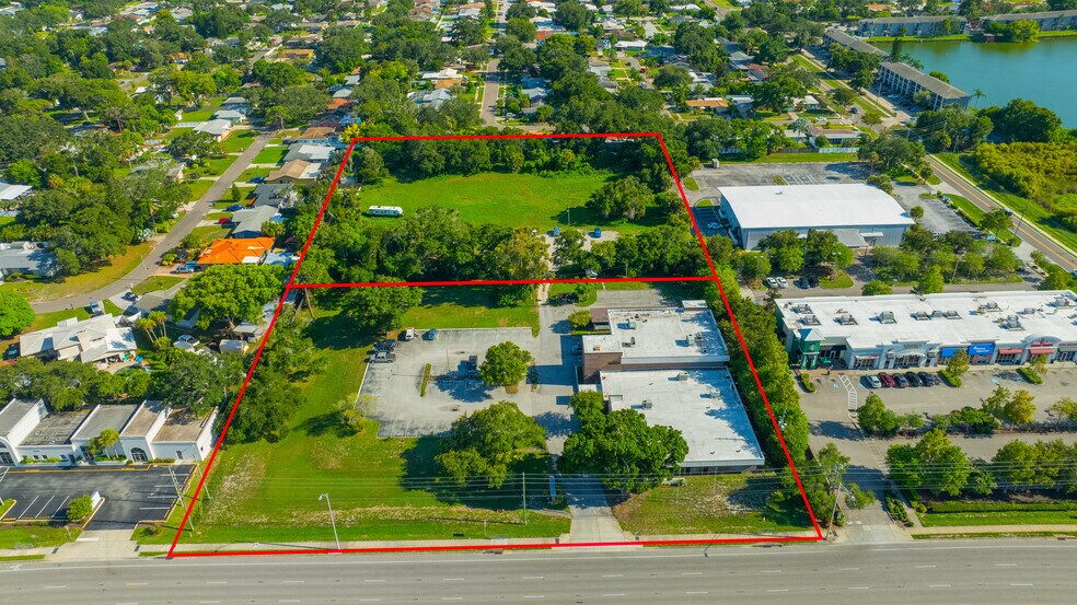 More Photos Of 13644 Walsingham Rd, Largo Medical For Lease