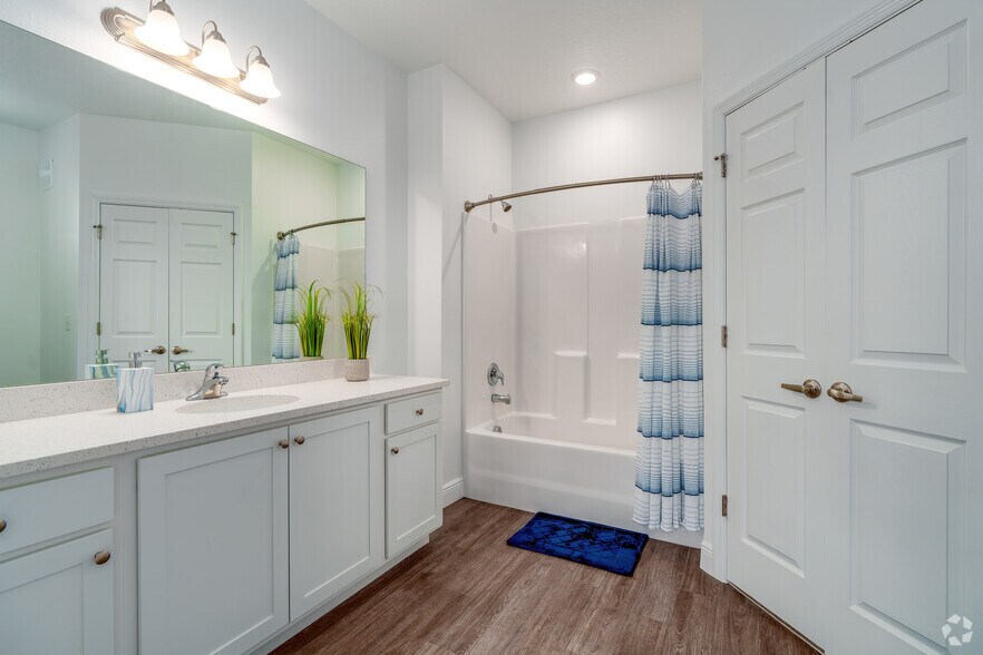 More Photos Of 2089 Heritage Key Blvd, Kissimmee Apartments For Sale