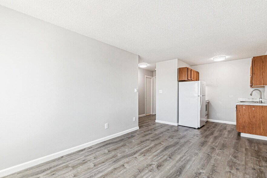 More Photos Of 2475-2503 Hancock Expy, Colorado Springs Apartments For Sale