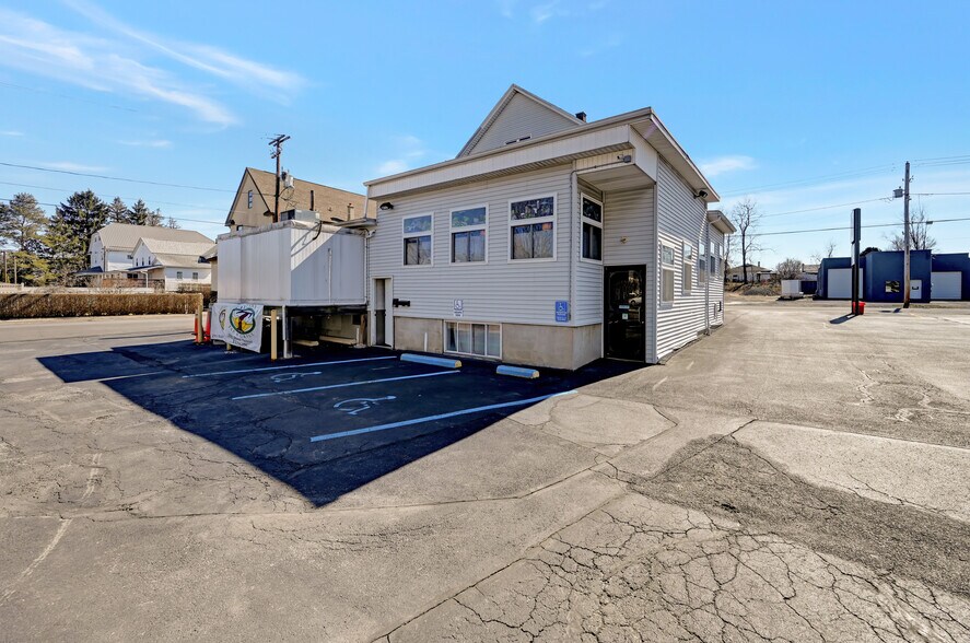 More Photos Of 291 Main St, Eynon Restaurant For Sale