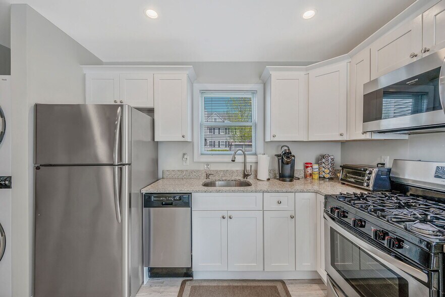 More Photos Of , Greenport Multifamily For Sale