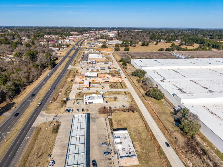 More Photos Of 9525 Mansfield Rd, Shreveport Healthcare For Sale