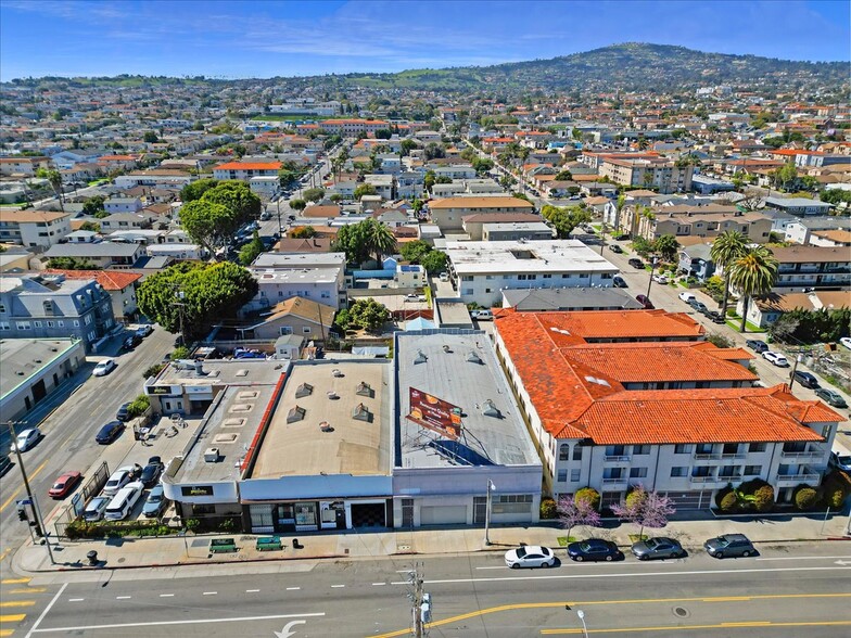 Primary Photo Of 1427-1431 S Pacific Ave, San Pedro Storefront Retail Office For Sale