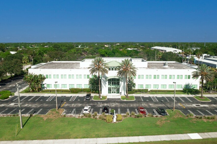 More Photos Of 300 NW Peacock Blvd, Port Saint Lucie Office For Lease