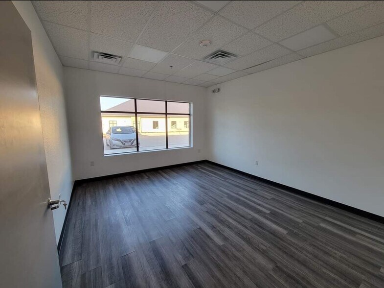 More Photos Of MacArthur Blvd & Vista Ridge Mall Dr, Lewisville Unknown For Lease