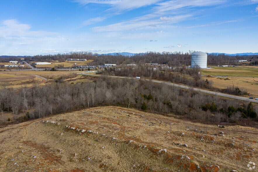 More Photos Of 1000 Patriot Way, Kingsport Land For Lease