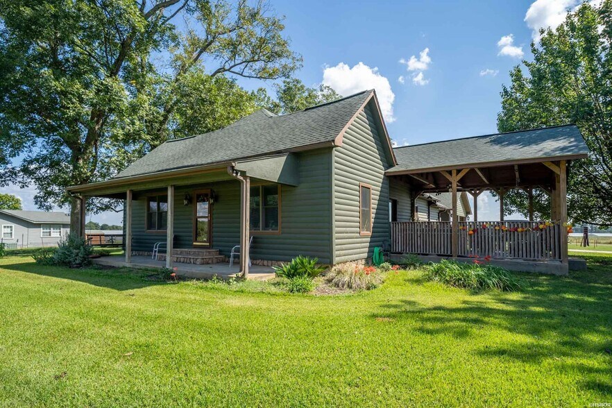 More Photos Of 389 HWY 174, Hope Specialty For Sale