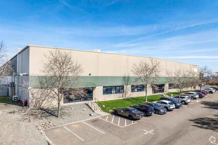 More Photos Of 12745 Earhart Ave, Auburn Distribution For Sale