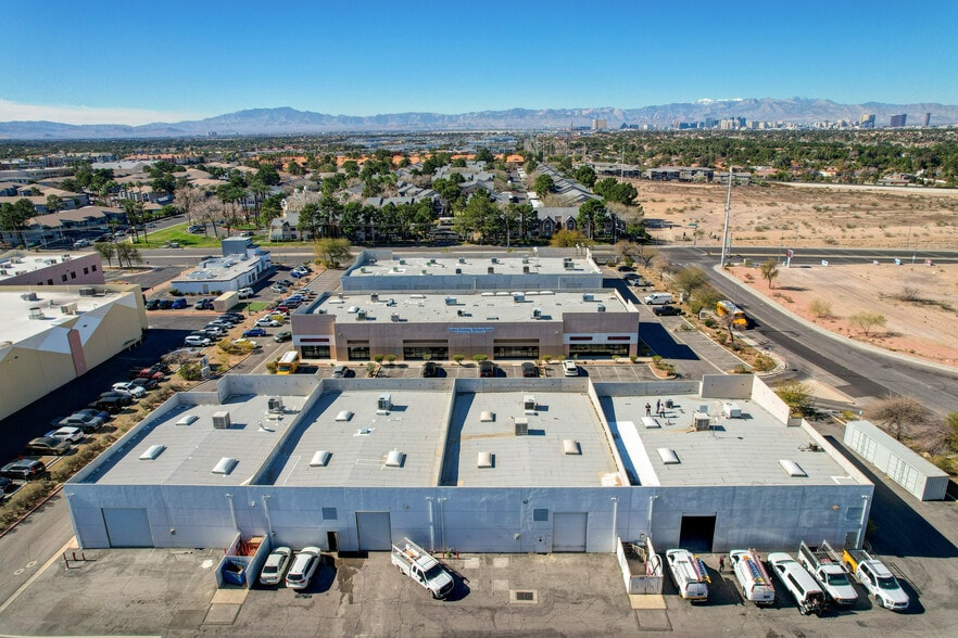 More Photos Of 1997 Whitney Mesa Dr, Henderson Warehouse For Lease