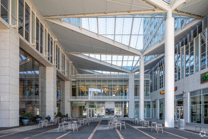 More Photos Of 3280 Peachtree Rd NE, Atlanta Office For Lease