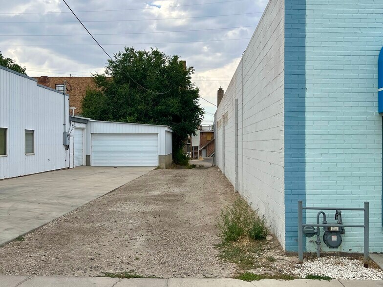 More Photos Of 60 E 100 N, Price Storefront Retail Office For Sale