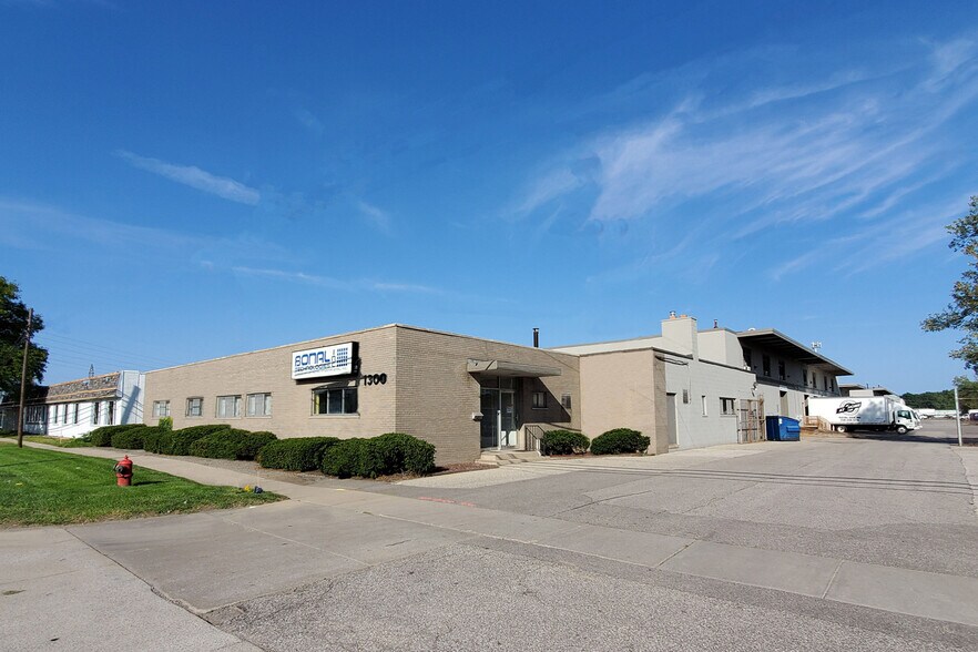 Primary Photo Of 1300 N Campbell Rd, Royal Oak Warehouse For Lease