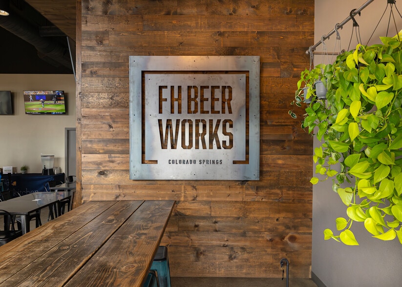 More Photos Of 2480-2490 N Powers Blvd, Colorado Springs Warehouse For Sale