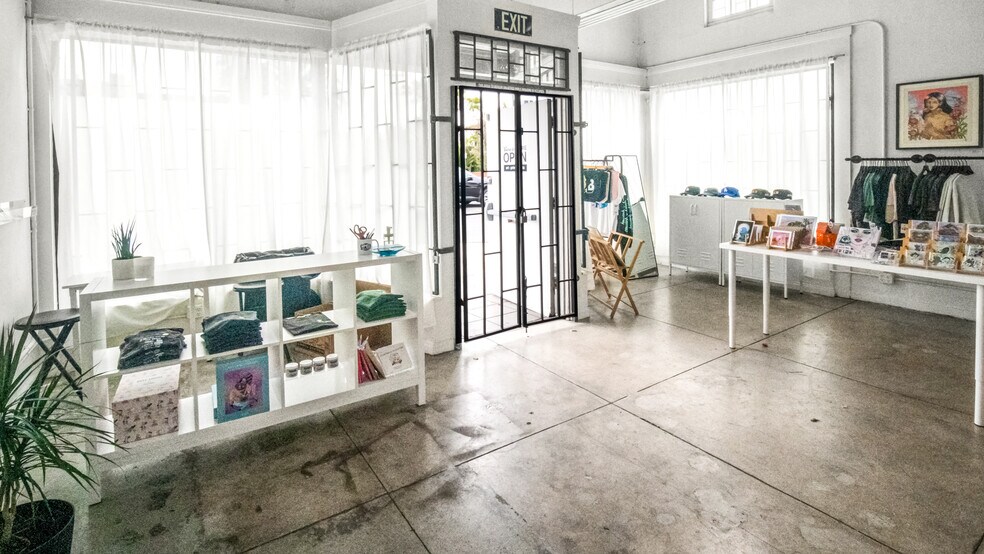 More Photos Of 1736-1738 E 7th St, Long Beach Storefront For Sale