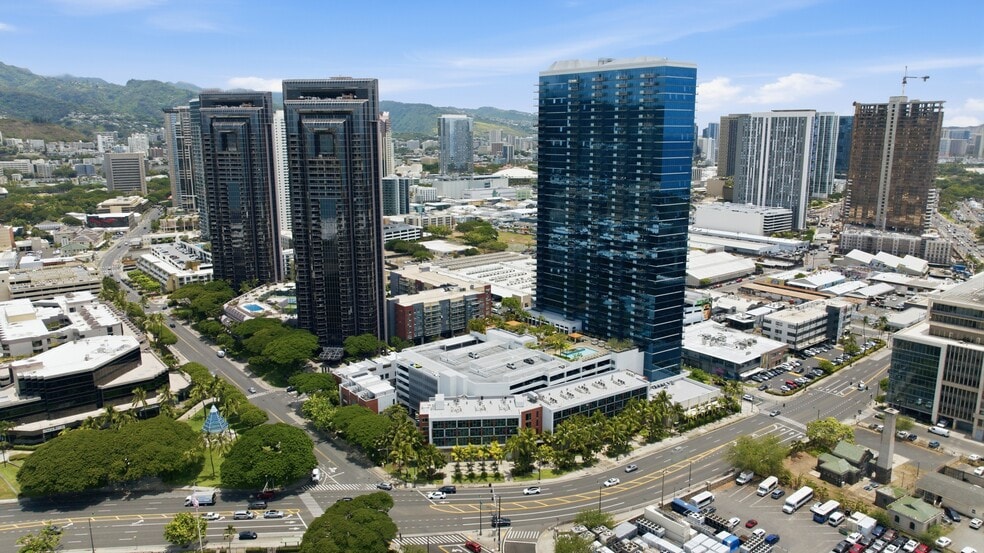 More Photos Of , Honolulu Multifamily For Sale