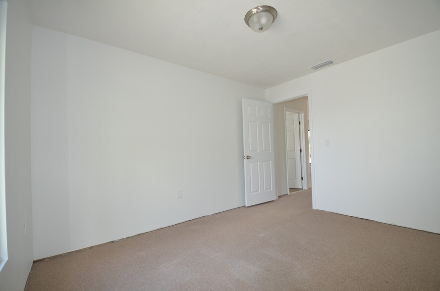 More Photos Of 3869 Nova Rd, Port Orange Office For Lease