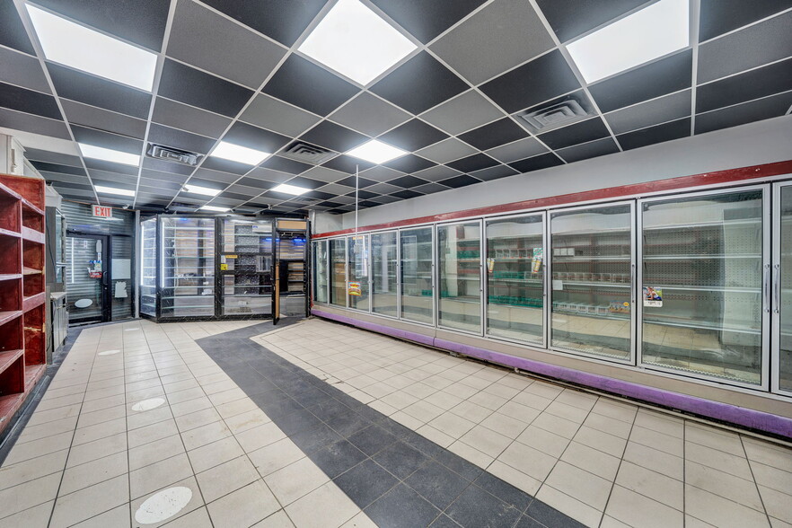 More Photos Of 230-02 S Conduit Ave, Jamaica Convenience Store For Sale