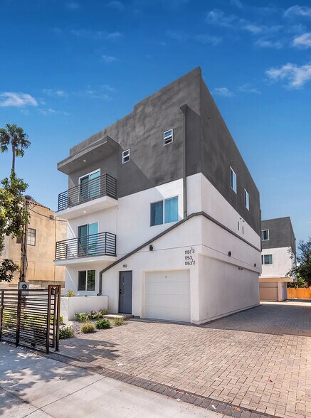 Primary Photo Of 1151 S Ardmore Ave, Los Angeles Apartments For Sale