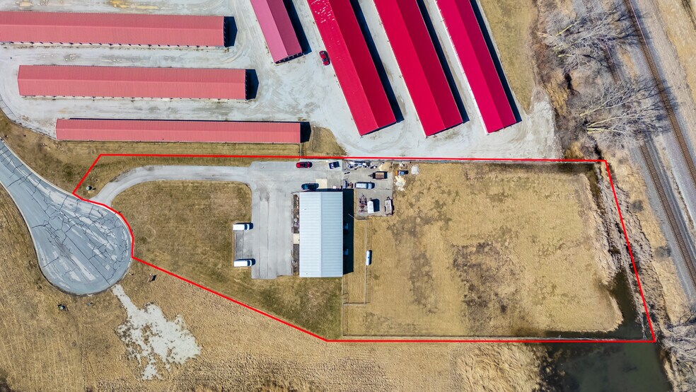 More Photos Of 1932 Bealer Dr, Marion General Retail For Sale