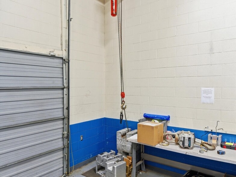 More Photos Of 2118 Carolina Place Dr, Fort Mill Warehouse For Sale