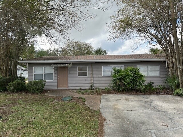 More Photos Of 2600 21st St NW, Winter Haven Apartments For Sale