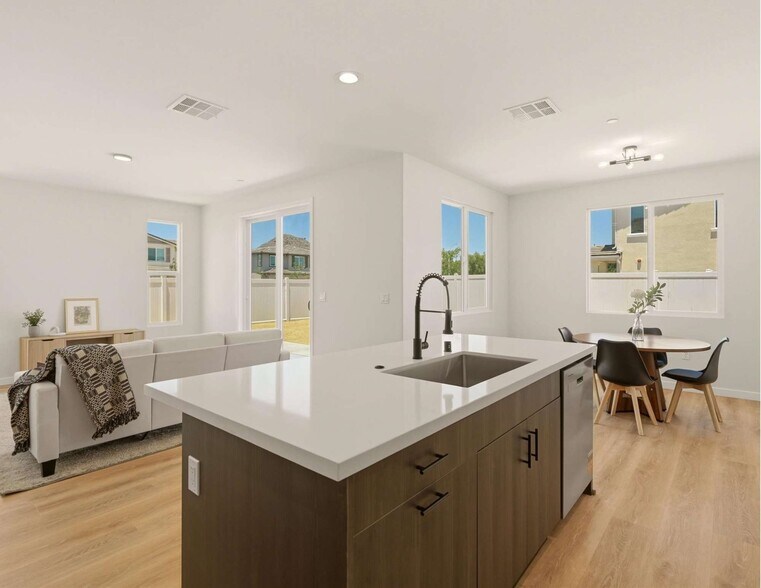 More Photos Of 5824 Persepolis Ct, Riverside Multifamily For Sale