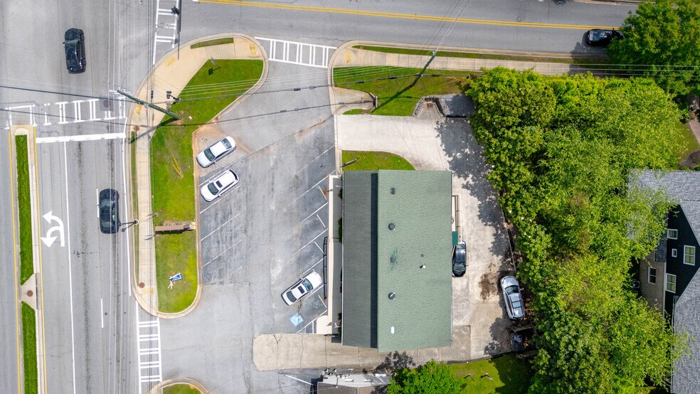 More Photos Of 1154 Concord Rd SE, Smyrna Freestanding For Sale