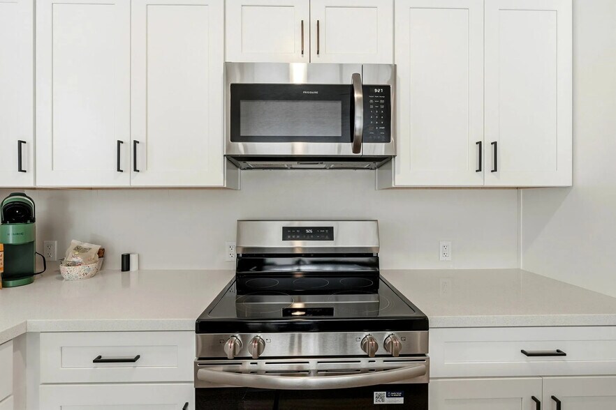 More Photos Of 2524 E Lester St, Tucson Apartments For Sale